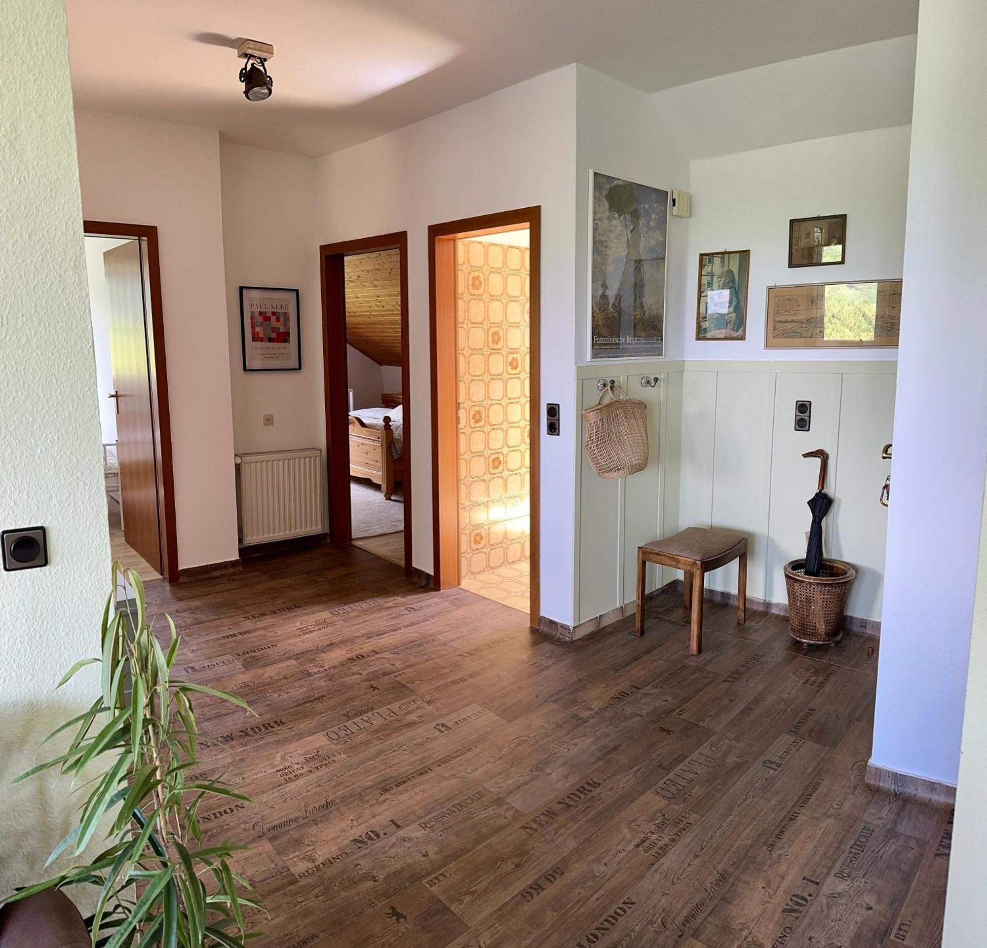 Gemuetliche Wohnung In Winterberg Bagian luar foto